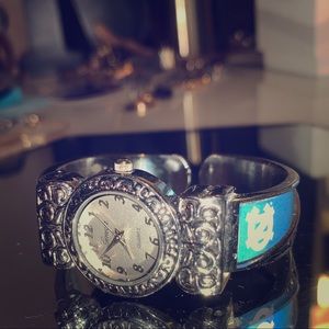 Women’s Geneva UNC Cuff Watch